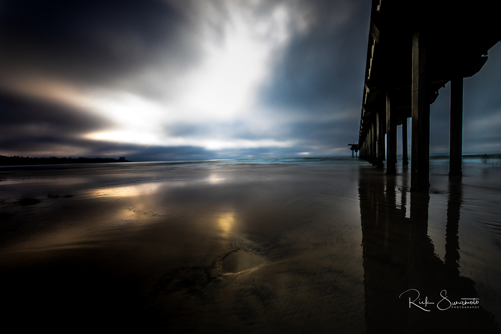 Canon EF 11-24mm F4L USM sample photo. In the shadows photography