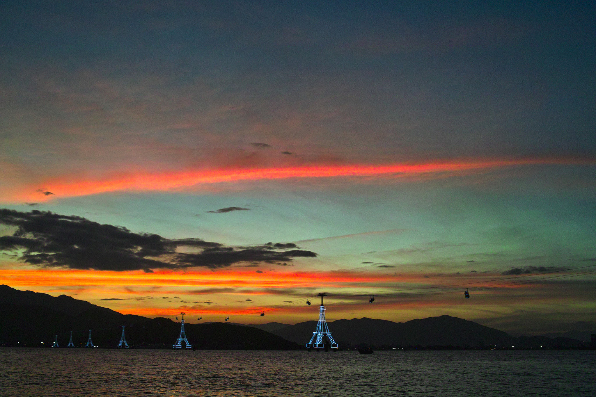 Sigma DP2 sample photo. Day ends photography