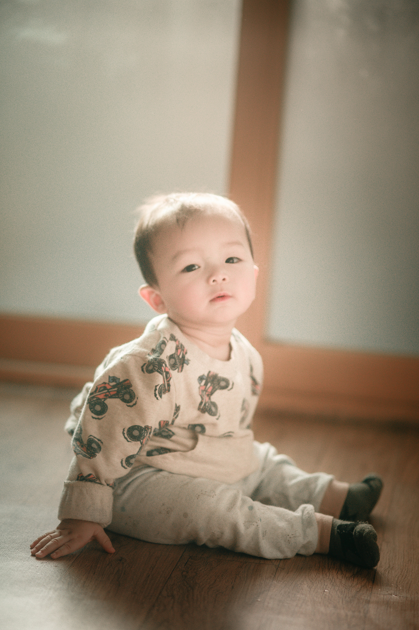 Canon EOS 6D + Canon EF 100mm F2.0 USM sample photo. Good morning, son! photography