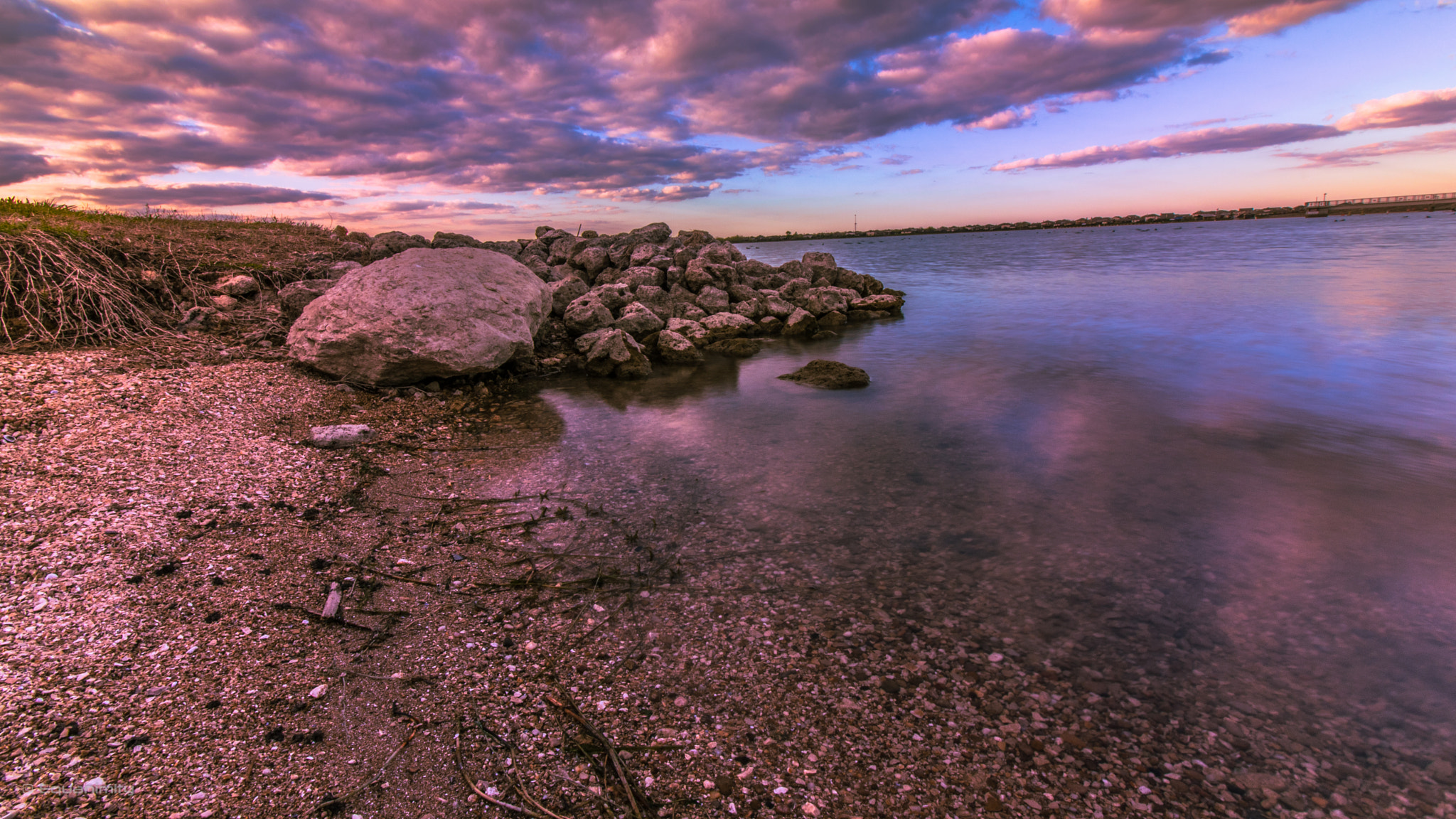 Canon EOS 750D (EOS Rebel T6i / EOS Kiss X8i) sample photo. Rocky lakeshore @sunset photography