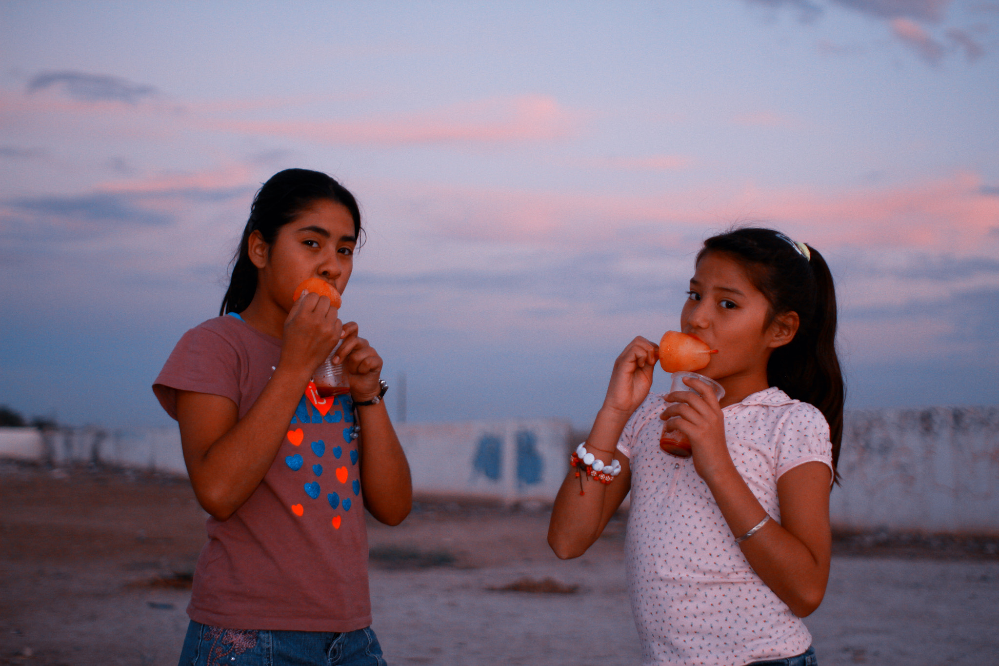 Canon EOS 7D + Sigma 30mm F1.4 EX DC HSM sample photo. María y melissa photography