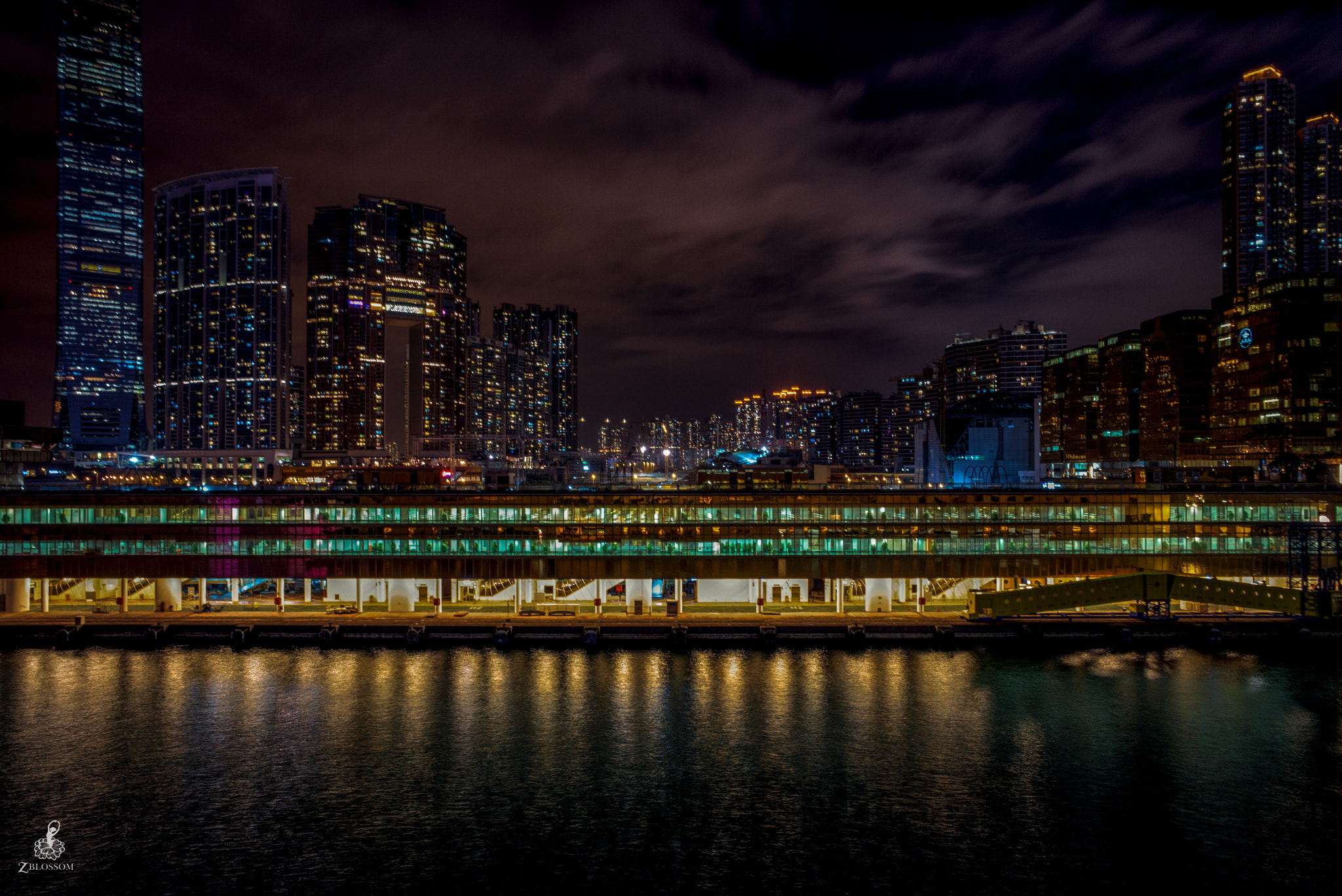 Leica Super-Elmar-M 21mm F3.4 ASPH sample photo. Gateway ferry terminal photography