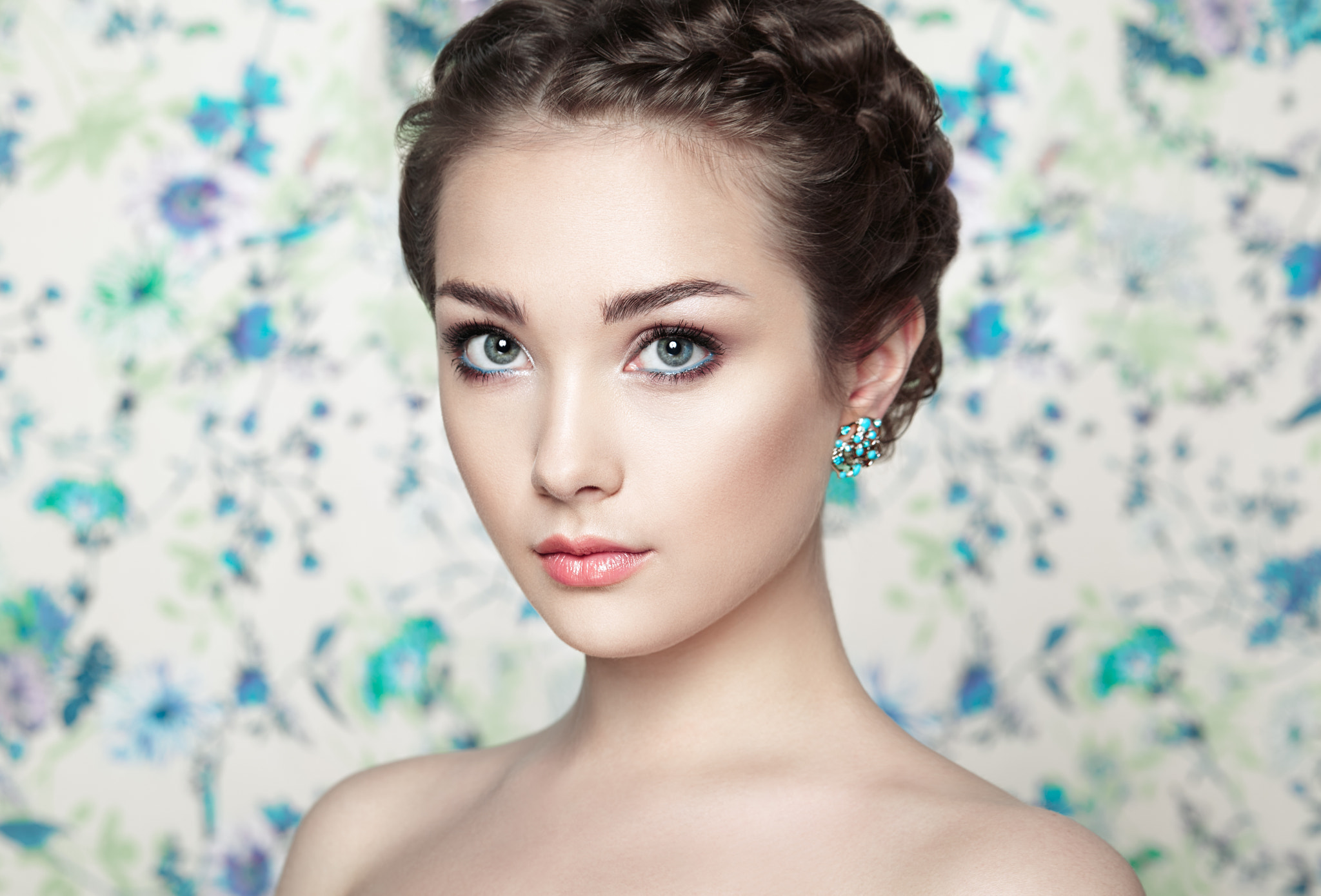 Canon EF 100mm F2.8L Macro IS USM sample photo. Portrait of young beautiful woman on a background of flowers photography