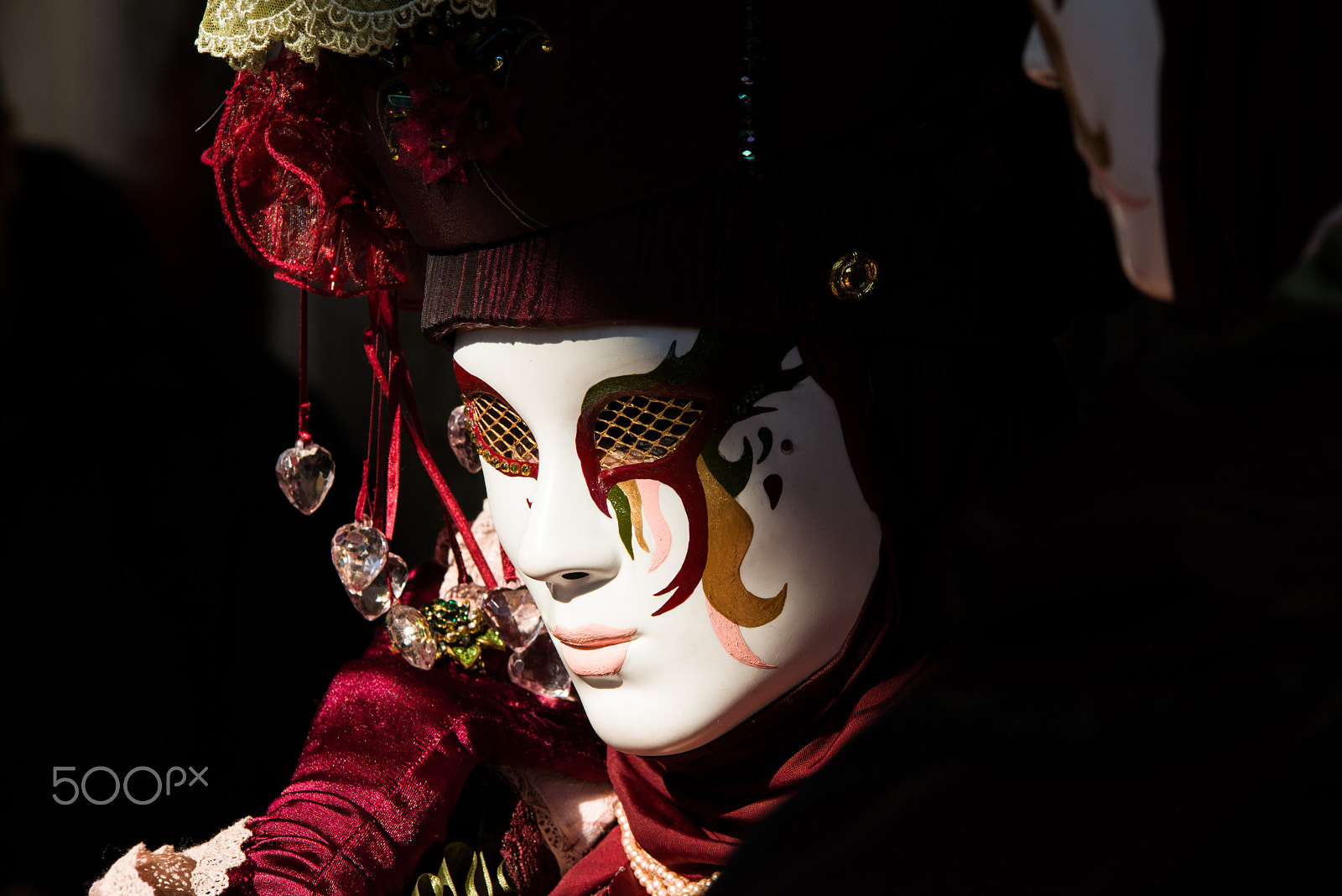 Sigma 70-200mm F2.8 EX DG OS HSM sample photo. Venetian carnival mask photography