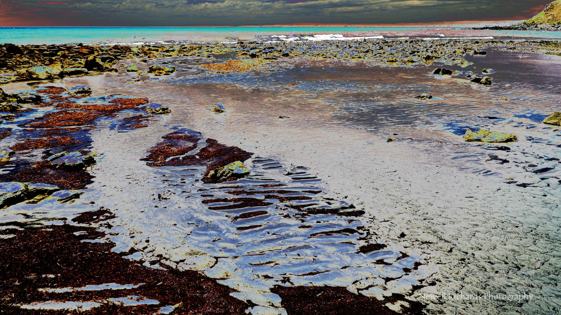 Sony Alpha NEX-6 + Sony E PZ 18-105mm F4 G OSS sample photo. Myponga beach sand ripples (sol) (large) photography