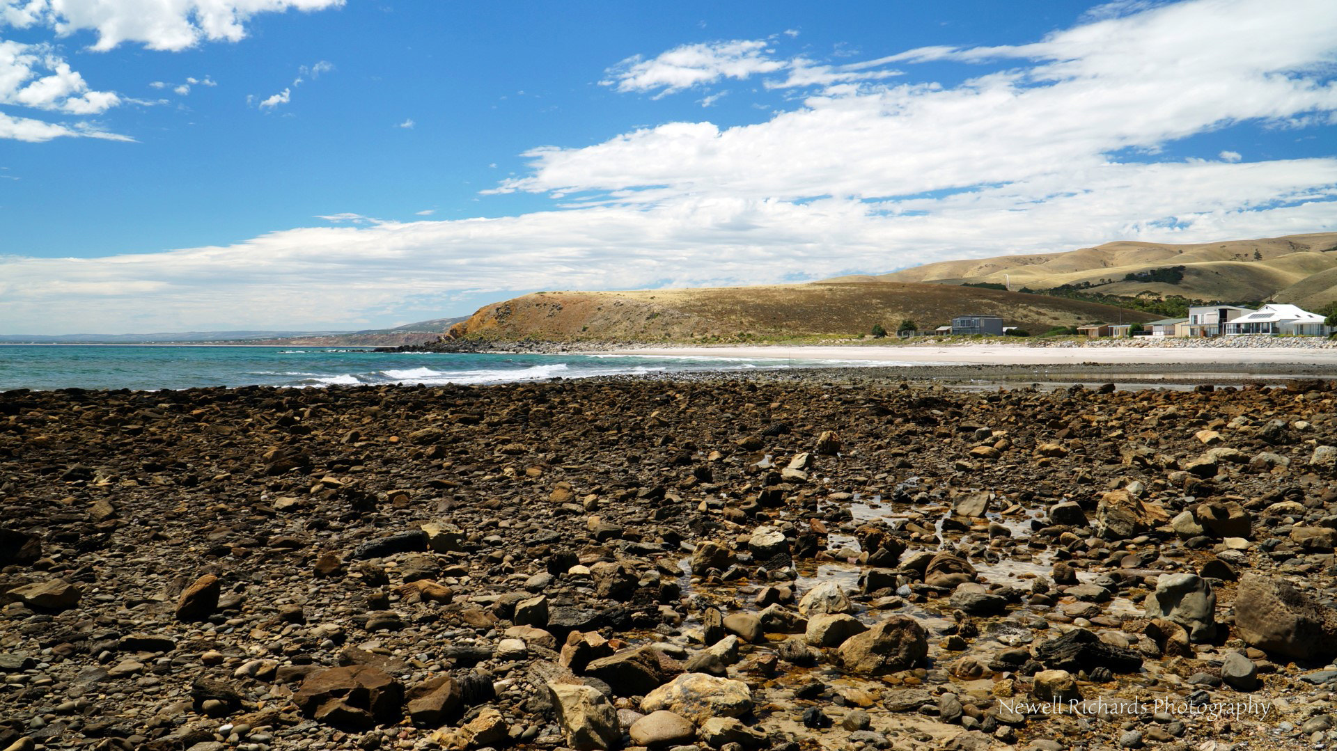 Sony Alpha NEX-6 + Sony E PZ 18-105mm F4 G OSS sample photo. Myponga beach (large) photography