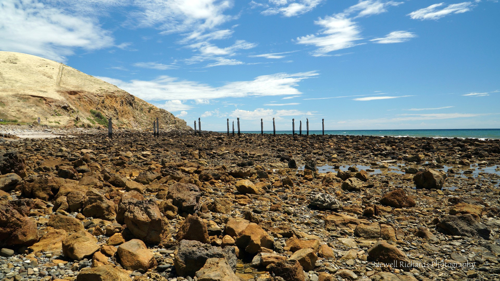 Sony Alpha NEX-6 + Sony E PZ 18-105mm F4 G OSS sample photo. Jetty ruins & southern end of myponga bch (large) photography