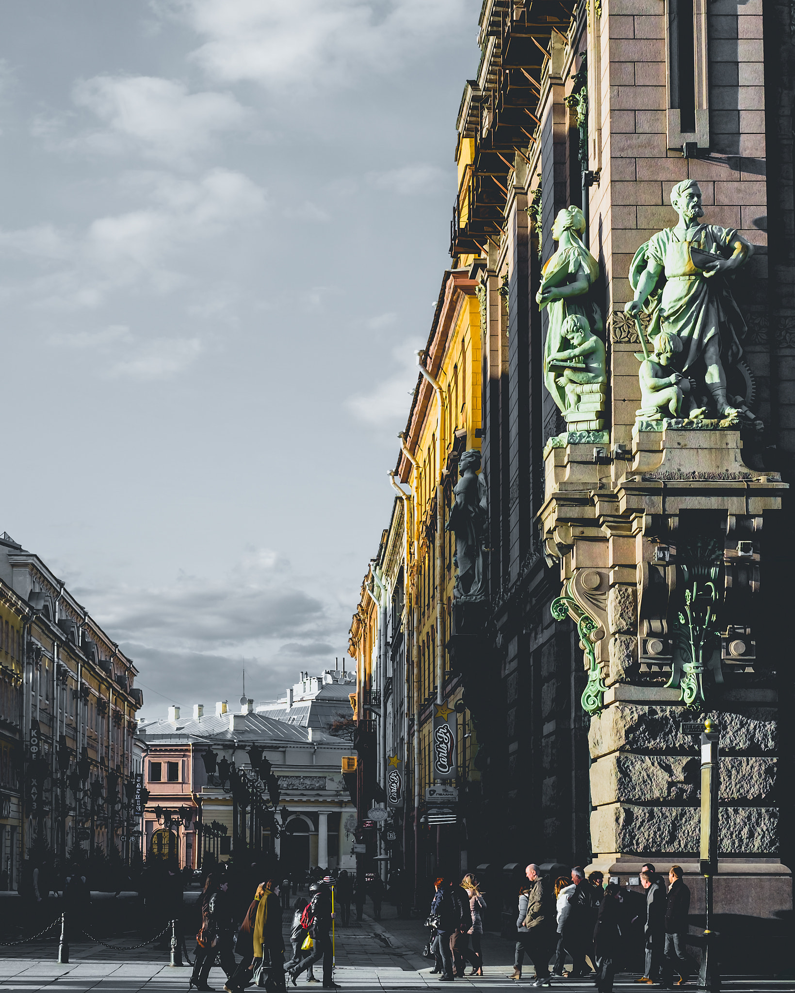 Fujifilm X-Pro1 + Fujifilm XF 35mm F1.4 R sample photo. Malaya sadovaya street. st. petersburg. russia. photography