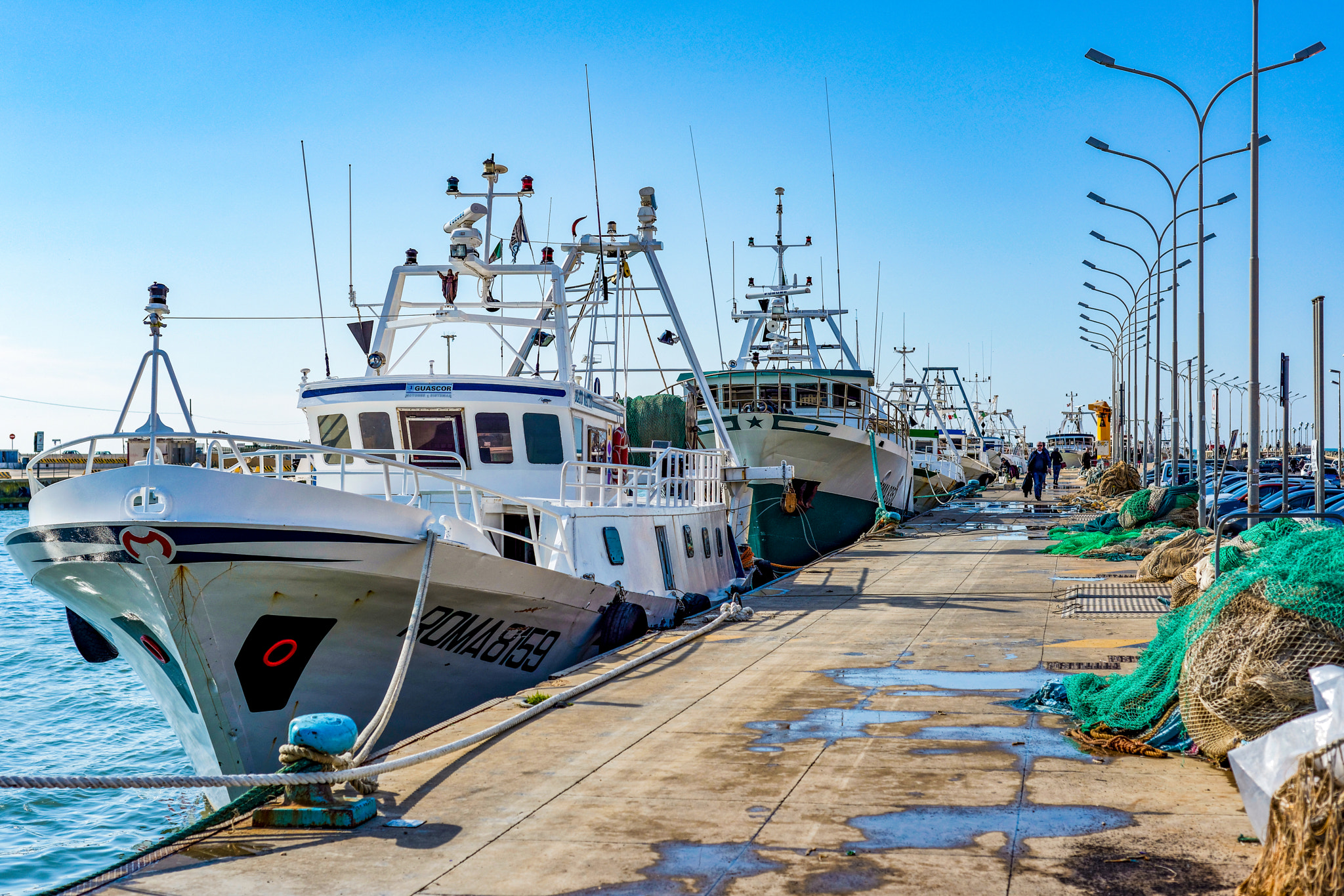 Nikon D800 + Nikon AF Nikkor 50mm F1.8D sample photo. The port of fiumicino photography