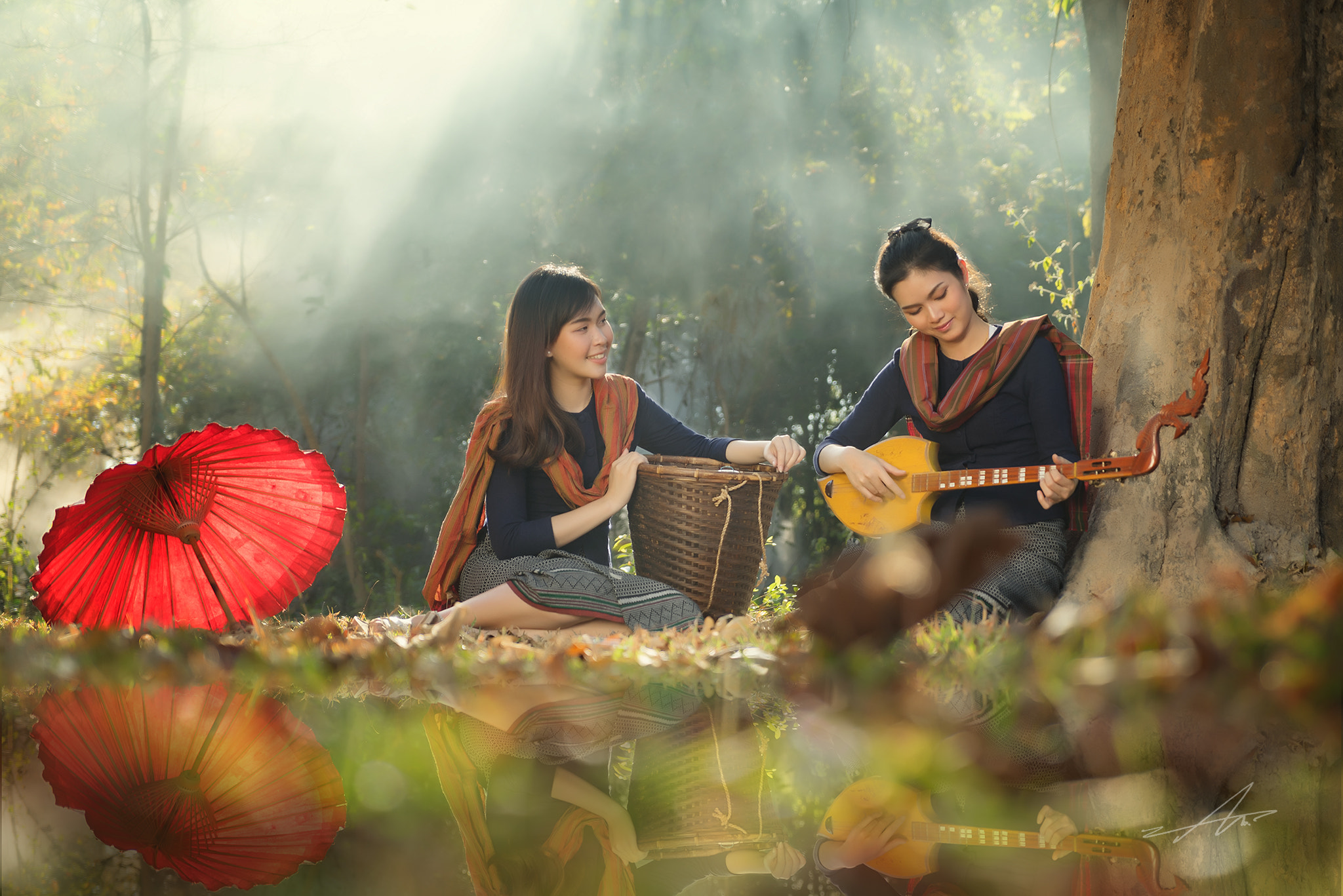 Sony a7R sample photo. Portrait young girl dressing and playing vina. photography