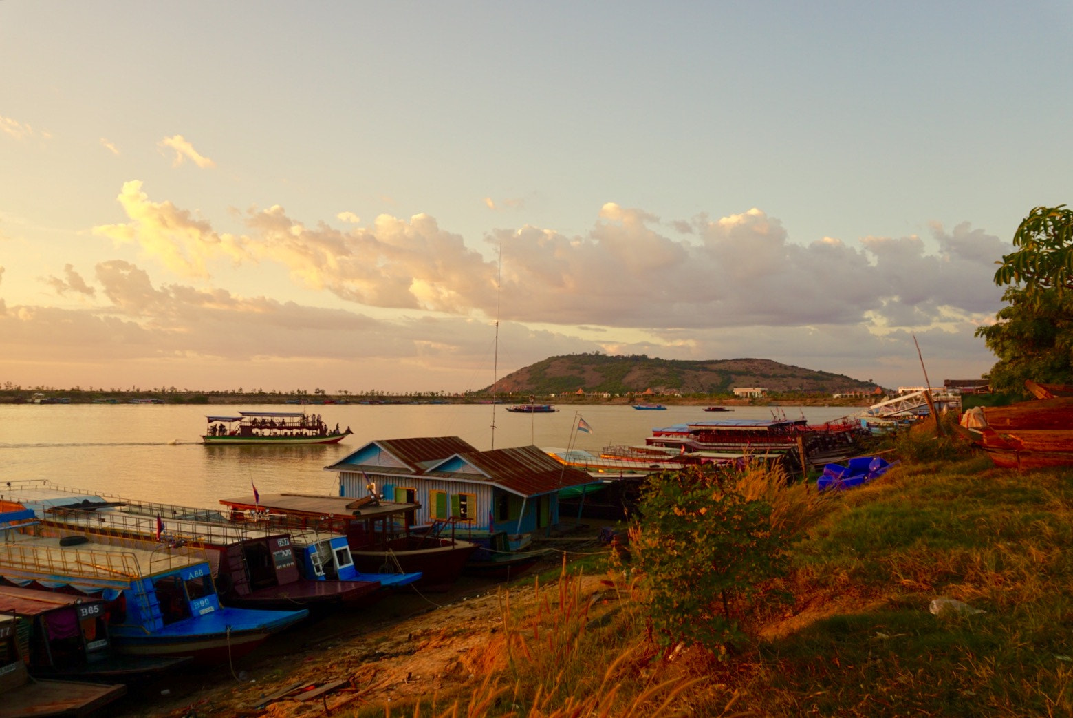 Sony a5100 sample photo. Somewhere in siem reap photography