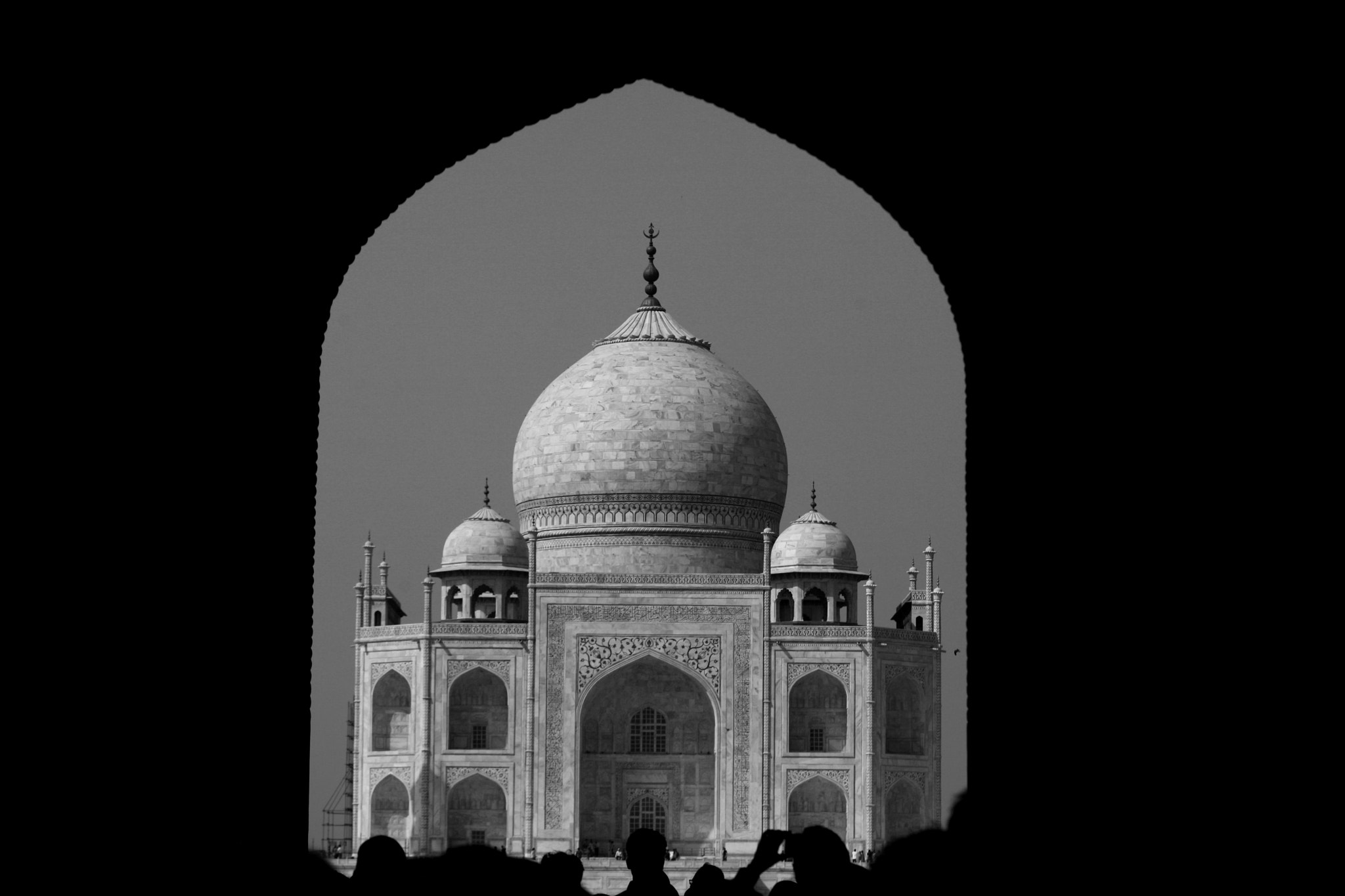 Canon EOS 5D Mark II + Sigma 70-200mm F2.8 EX DG OS HSM sample photo. Taj mahal photography