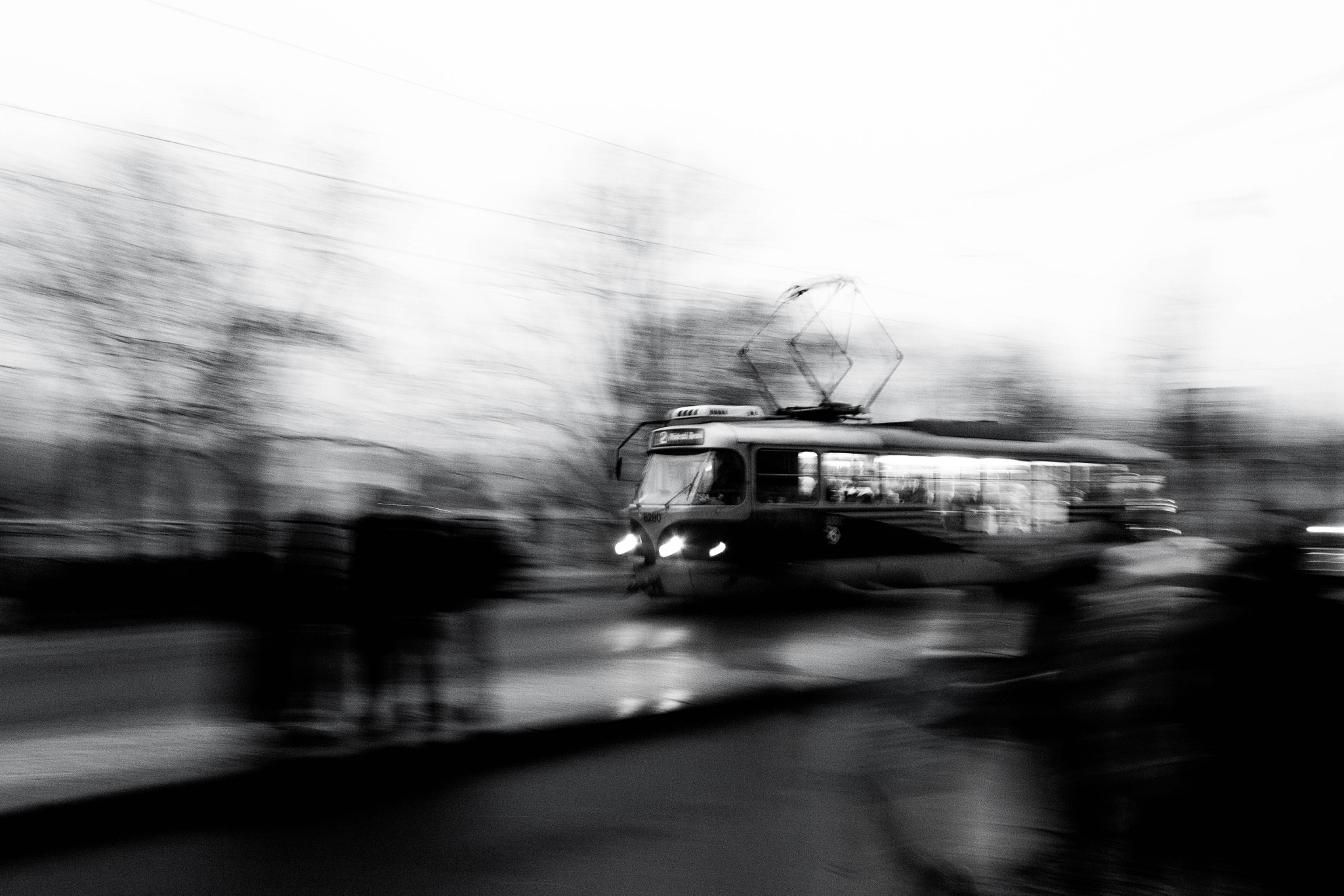 Canon EF-S 17-85mm F4-5.6 IS USM sample photo. Tramway in prague photography