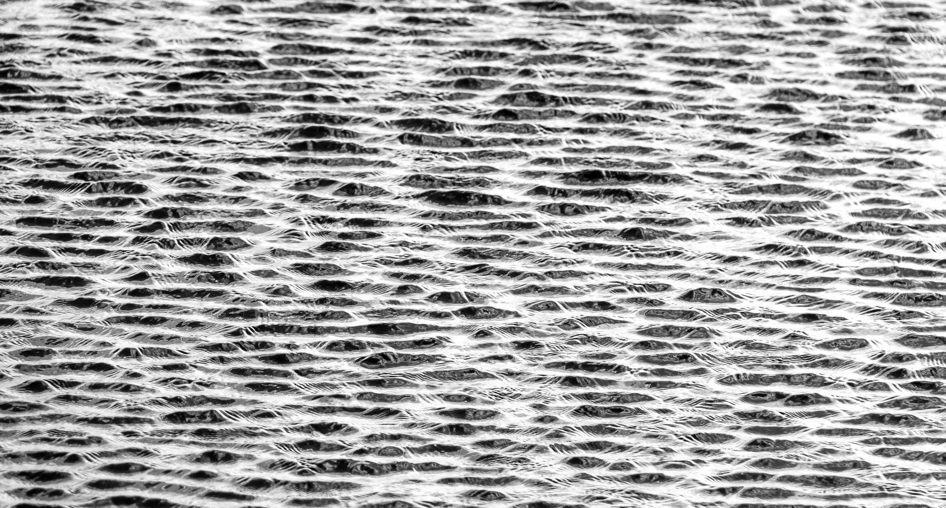 Canon EF-S 18-200mm F3.5-5.6 IS sample photo. Ripples photography