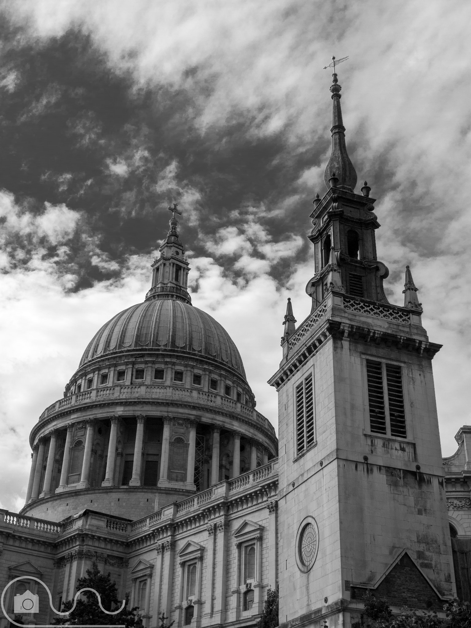 Olympus PEN E-PL3 sample photo. At st paul's (back) photography