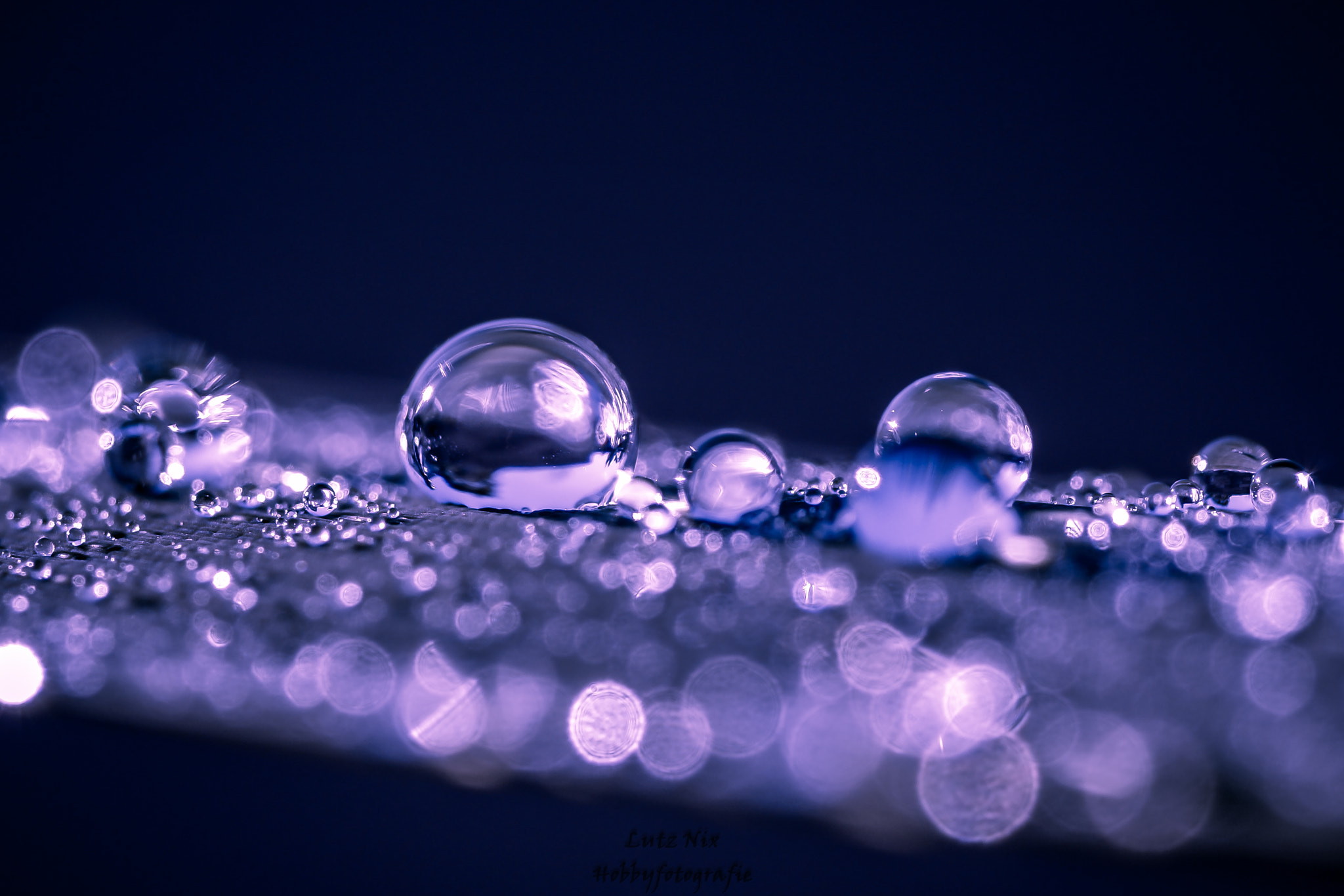 90mm F2.8 Macro SSM sample photo. (ice blue water drops) photography