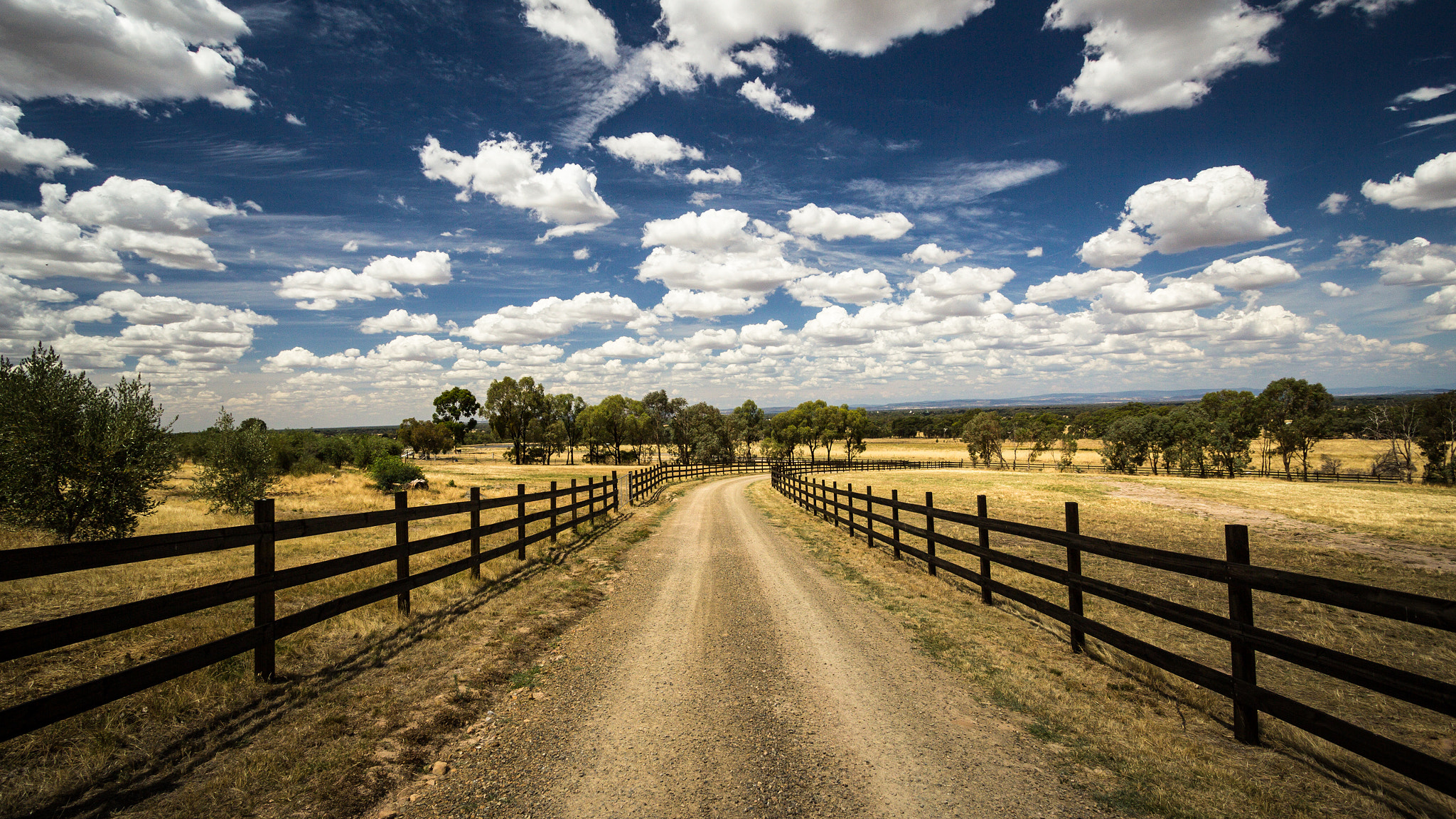 Canon EF-S 10-22mm F3.5-4.5 USM sample photo. Australia sky photography