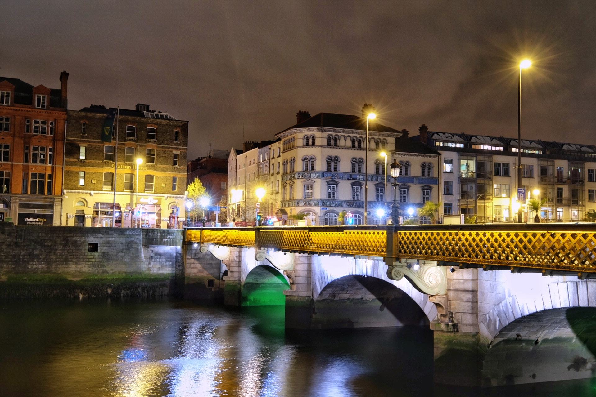 Fujifilm X-E2S sample photo. Dublin, ireland x2 photography