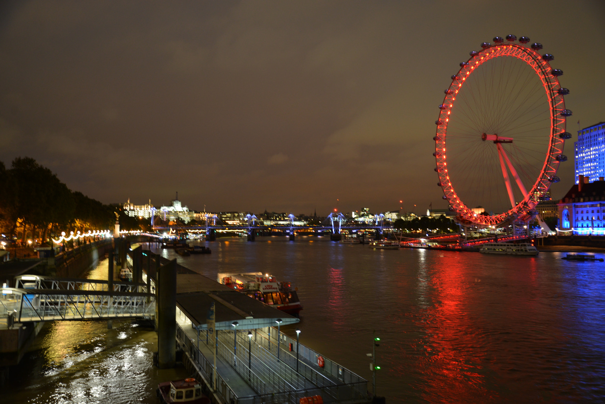 Nikon D600 sample photo. 仏 photography