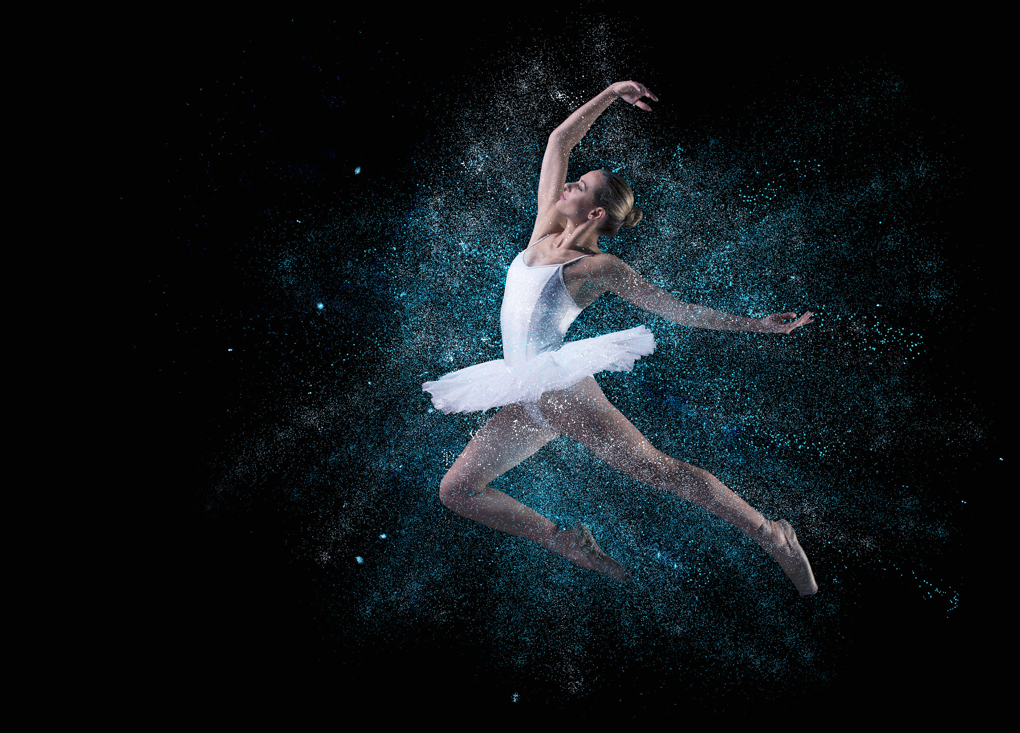 DJI FC550 sample photo. Powder dance photography