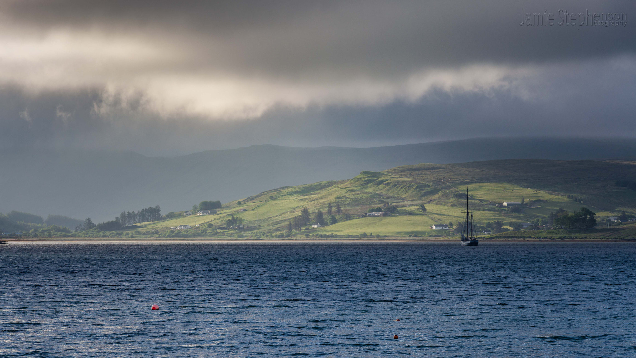 Canon EOS 5D Mark II + Sigma 70-200mm F2.8 EX DG OS HSM sample photo. Loch harport photography