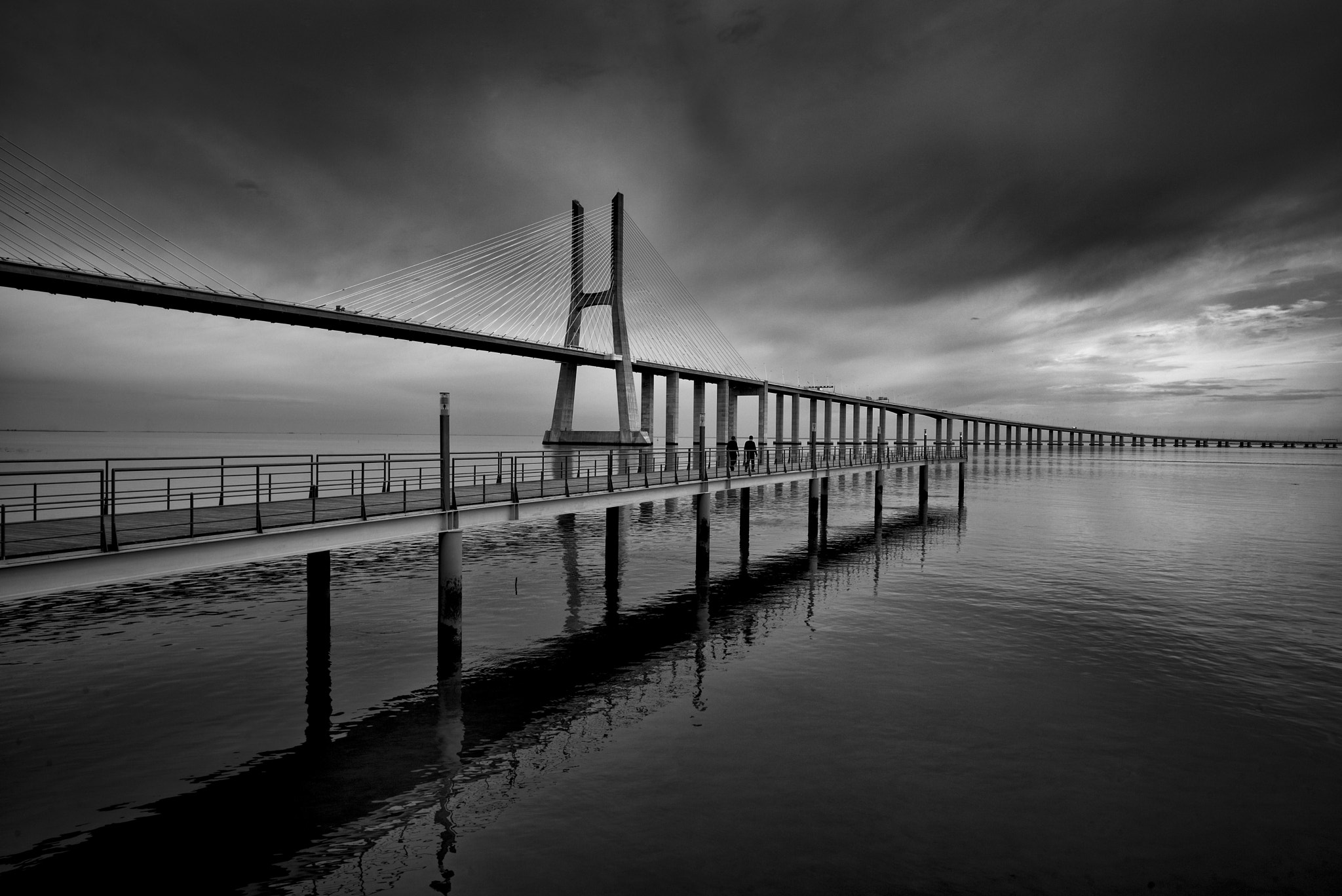 Elmarit-M 1:2.8/21 ASPH. sample photo. Ponte vasco da gama photography