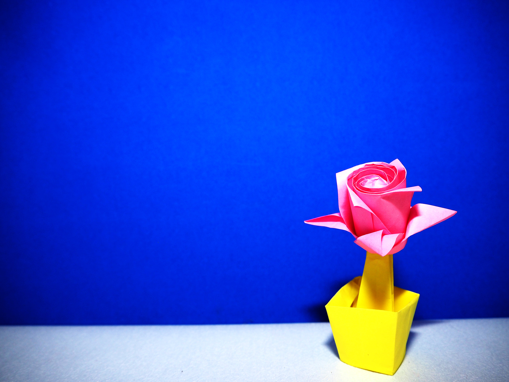 Olympus PEN E-PL7 sample photo. Flower origami photography