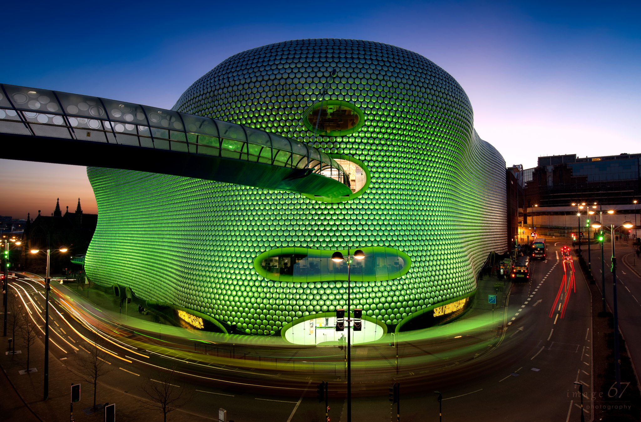 Nikon AF-S Nikkor 18-35mm F3.5-4.5G ED sample photo. Selfridges in green for st. patrick's day photography