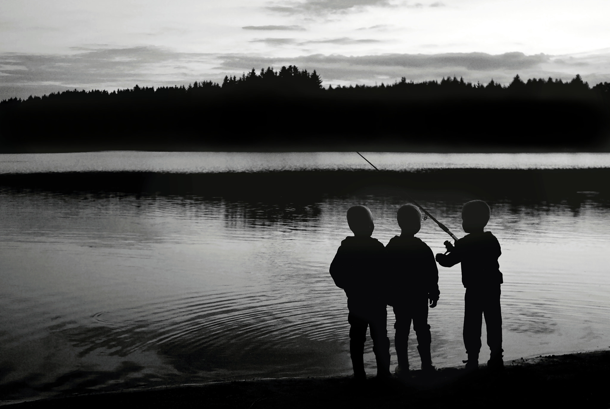 18.00 - 55.00 mm sample photo. Little fishermen photography