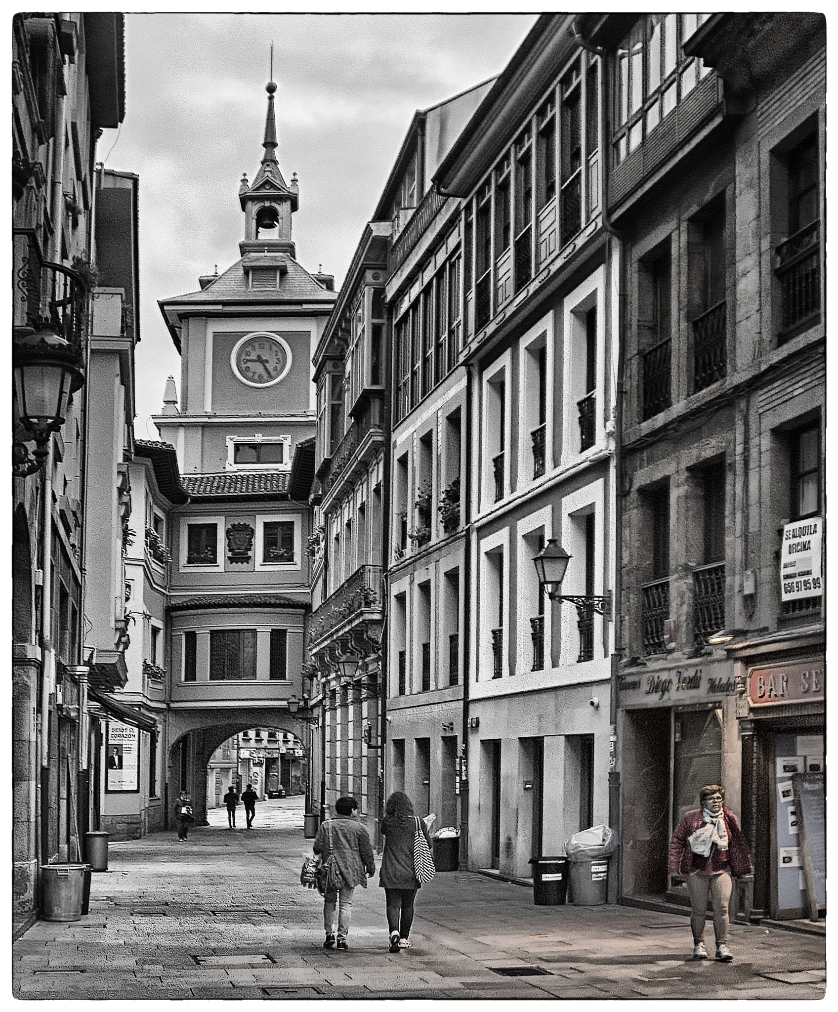 Nikon D3200 sample photo. Callejeando por oviedo - strolling through oviedo photography