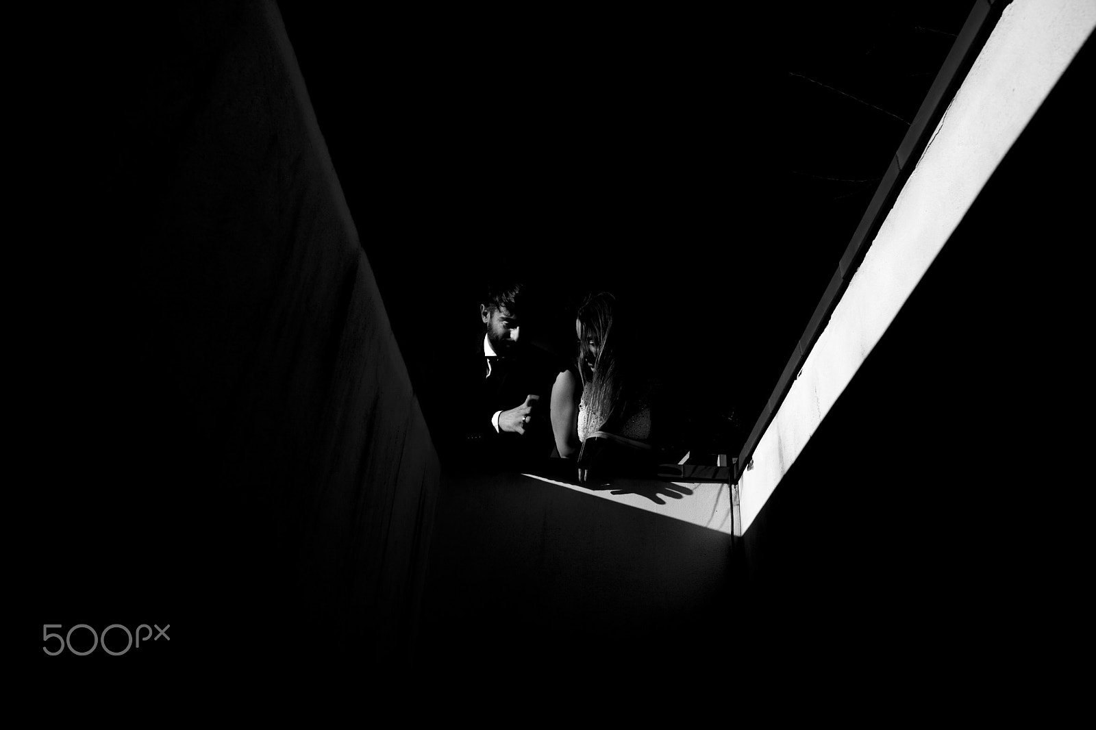 Sigma 24mm F1.4 DG HSM Art sample photo. Where is my hand? photography