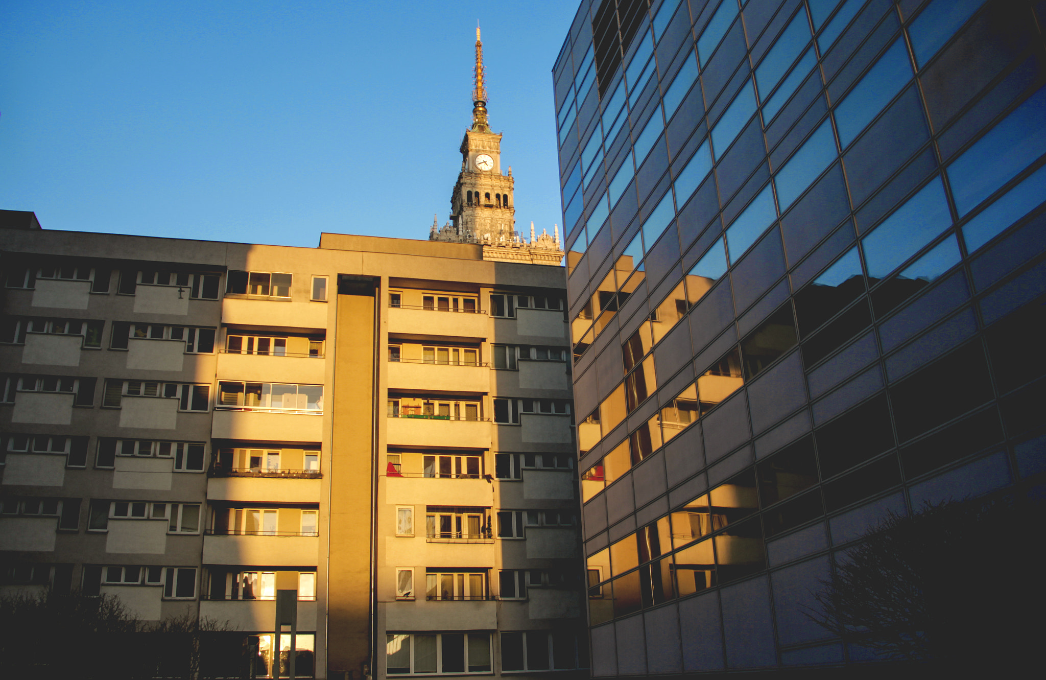 Canon EF-S 18-135mm F3.5-5.6 IS sample photo. Warsaw sunset photography