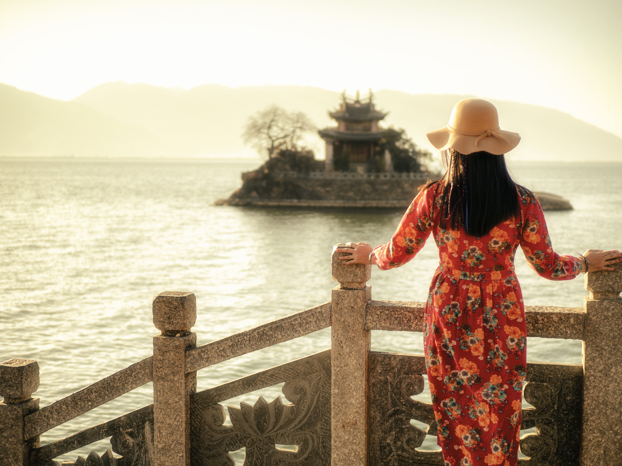 Olympus OM-D E-M1 Mark II + OLYMPUS M.25mm F1.2 sample photo. Small putuo photography