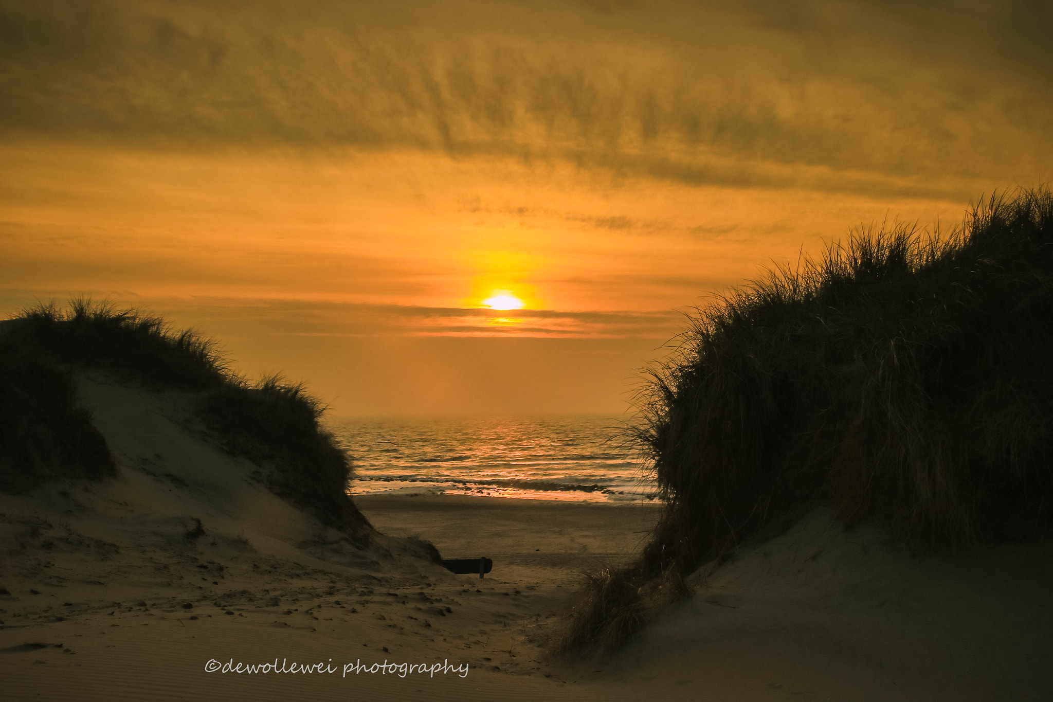 Canon EOS 7D Mark II + Sigma 18-200mm f/3.5-6.3 DC OS HSM [II] sample photo. Sunset over ameland photography