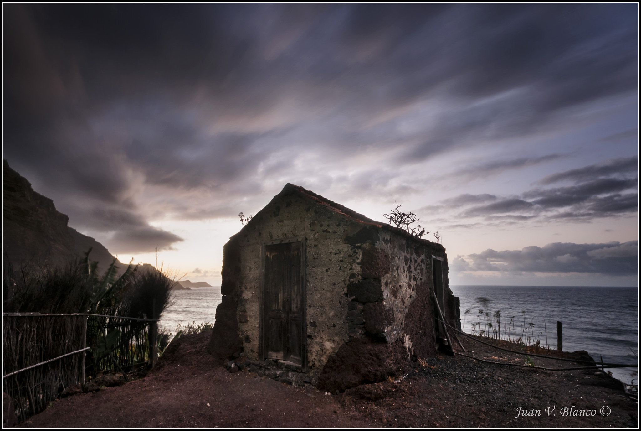 Sigma 10-20mm F4-5.6 EX DC HSM sample photo. Recondite photography