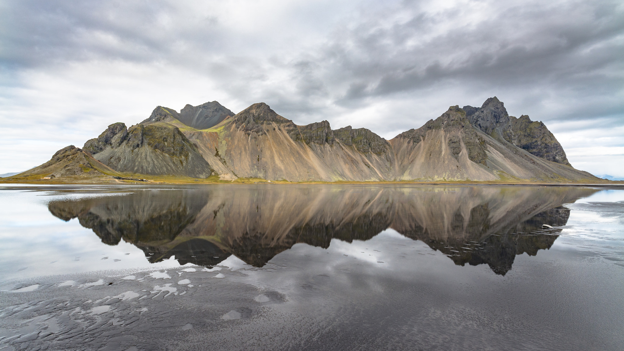 Nikon D5200 sample photo. Stokksnes reflection photography