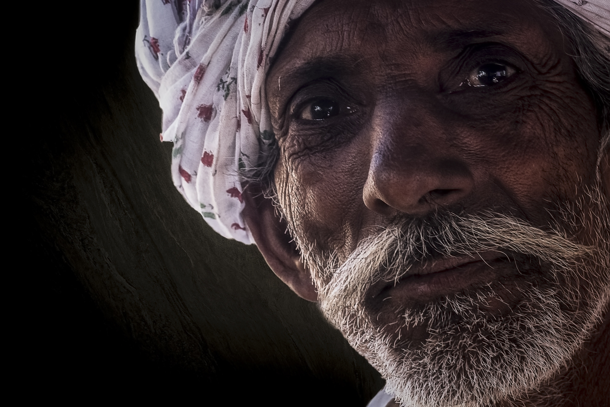 Nikon D810 + Nikon AF-S Nikkor 50mm F1.8G sample photo. The tea man photography
