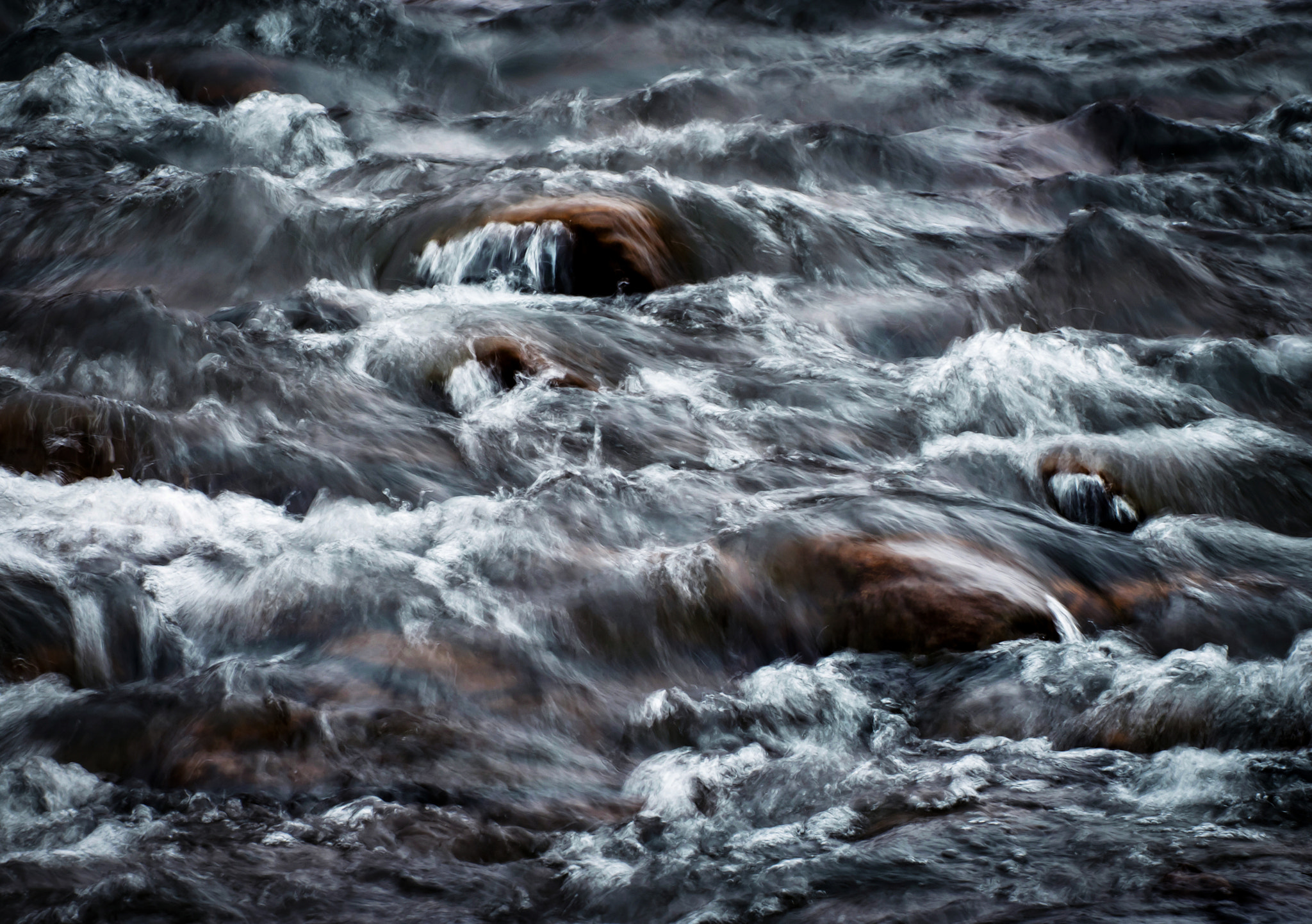 Nikon D5500 + Tamron SP 70-300mm F4-5.6 Di VC USD sample photo. Blurred dramatic detail the fierce river photography