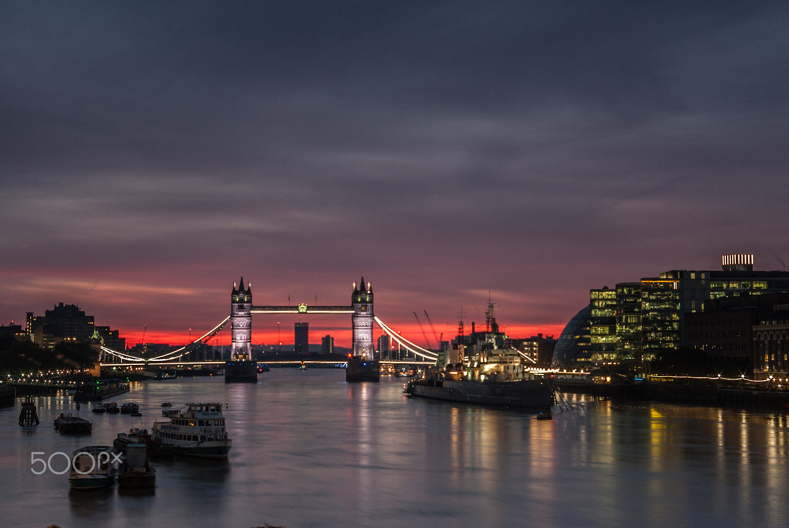 Samsung GX-10 sample photo. Tower bridge dawn 2 photography