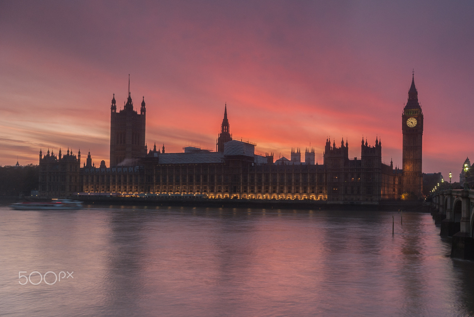 Samsung GX-10 sample photo. Pink dusk - parliament 2 photography