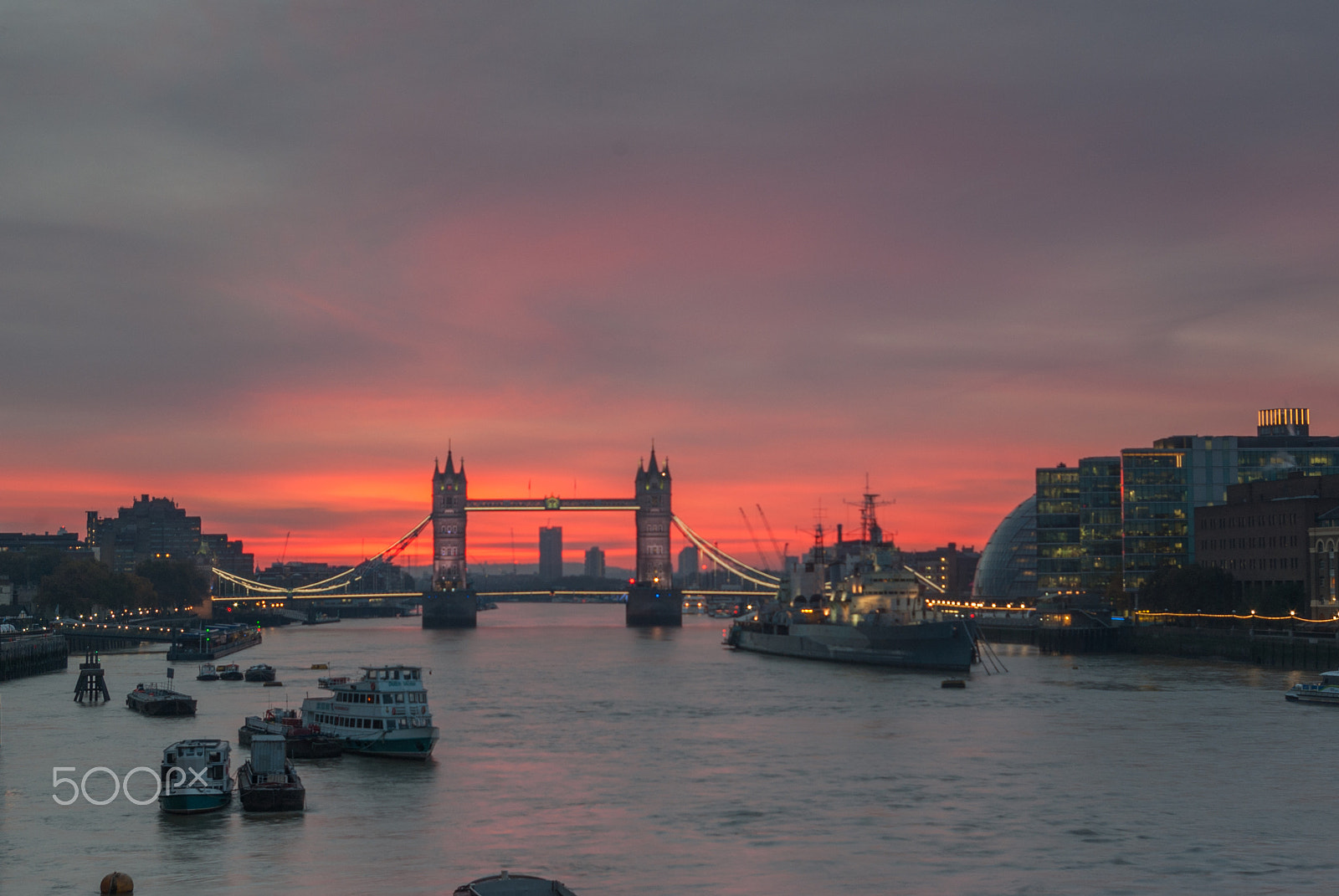 Samsung GX-10 sample photo. Tower bridge dawn 4 photography