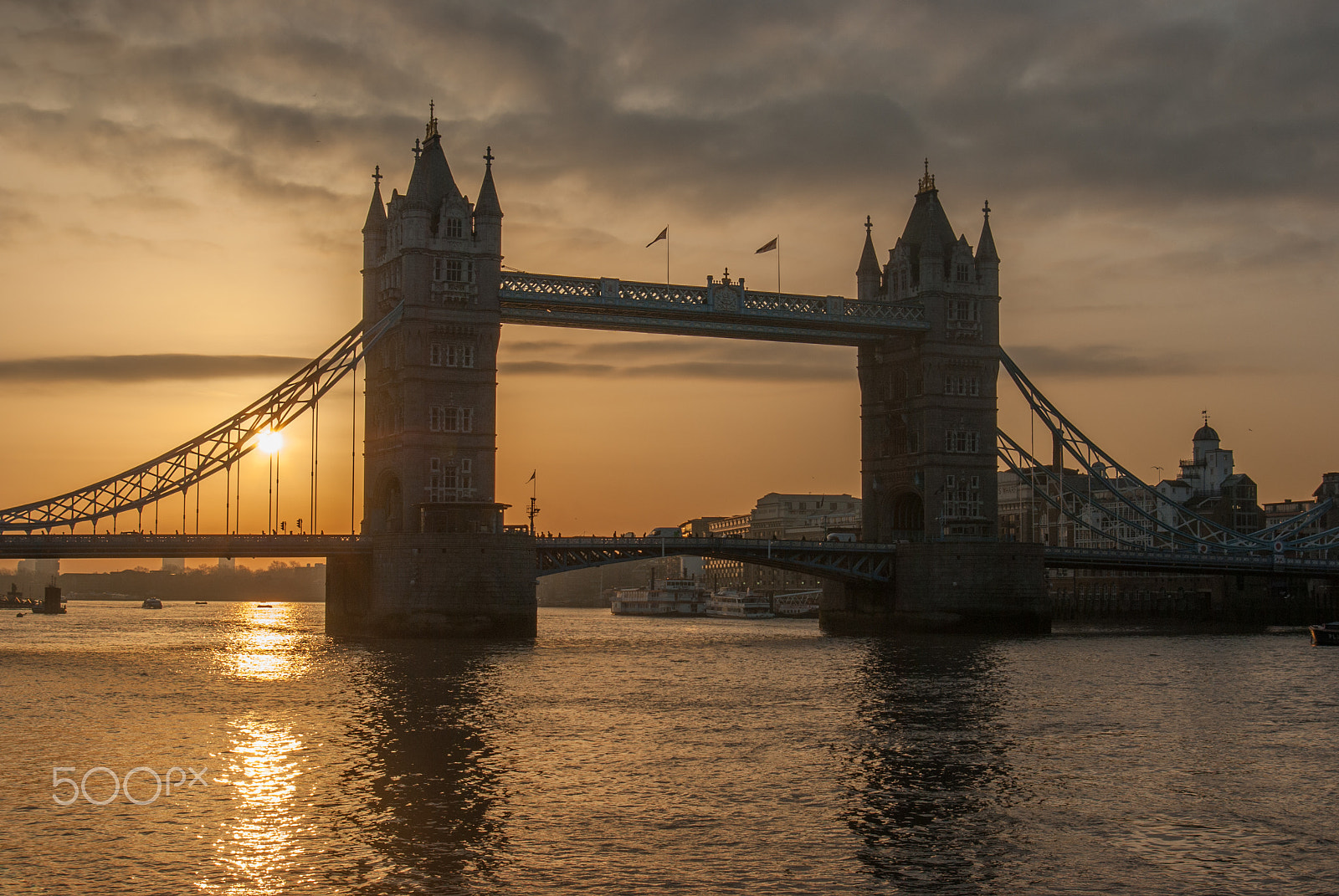 Samsung GX-10 sample photo. Sunrise tower bridge 1 photography