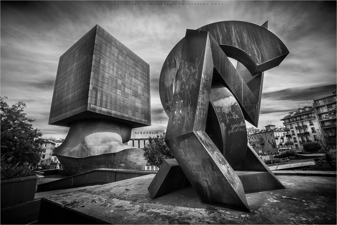 Samyang 14mm F2.8 ED AS IF UMC sample photo. Bibiothèque louis nucera photography