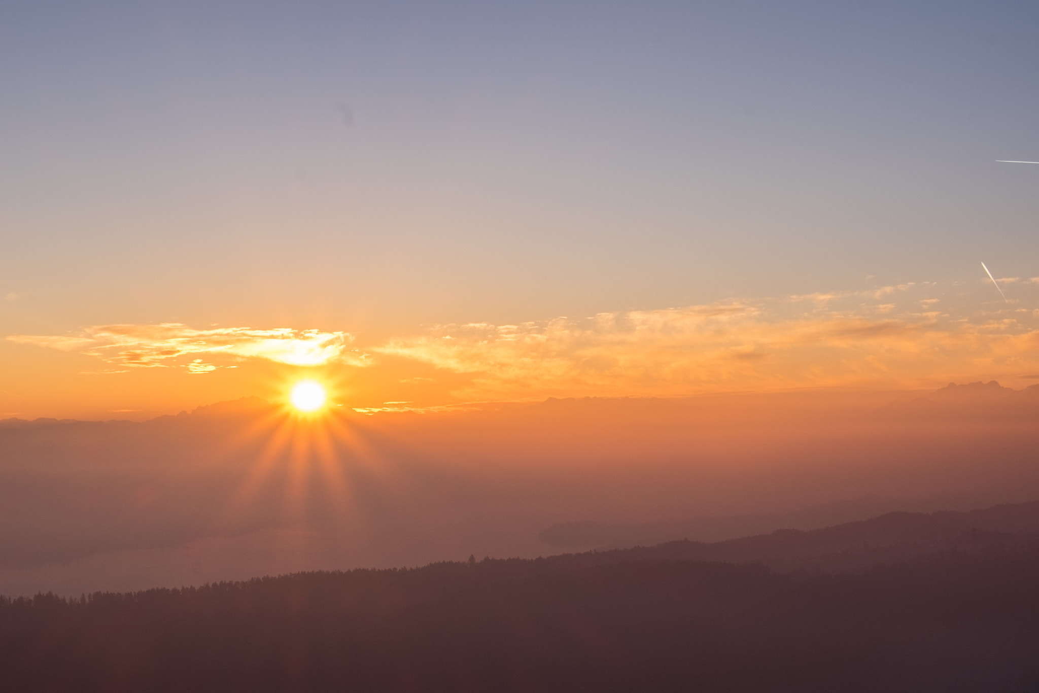 Fujifilm X-T10 + Fujifilm XF 18-135mm F3.5-5.6 R LM OIS WR sample photo. Sonnenaufgang über säntis - vom albis photography