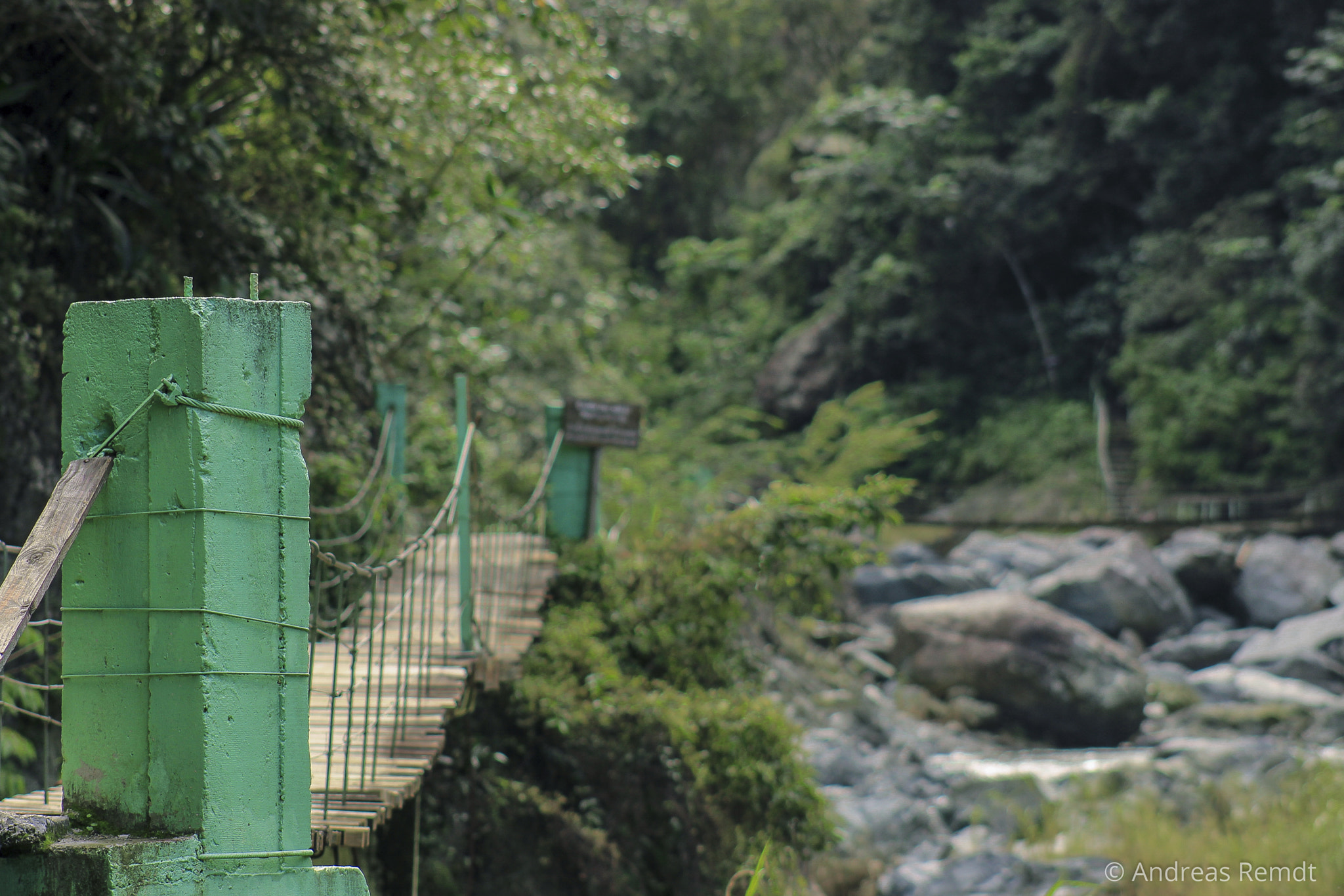 Canon EOS 600D (Rebel EOS T3i / EOS Kiss X5) + EF75-300mm f/4-5.6 sample photo. Hanging bridge at jimenoa waterfall photography