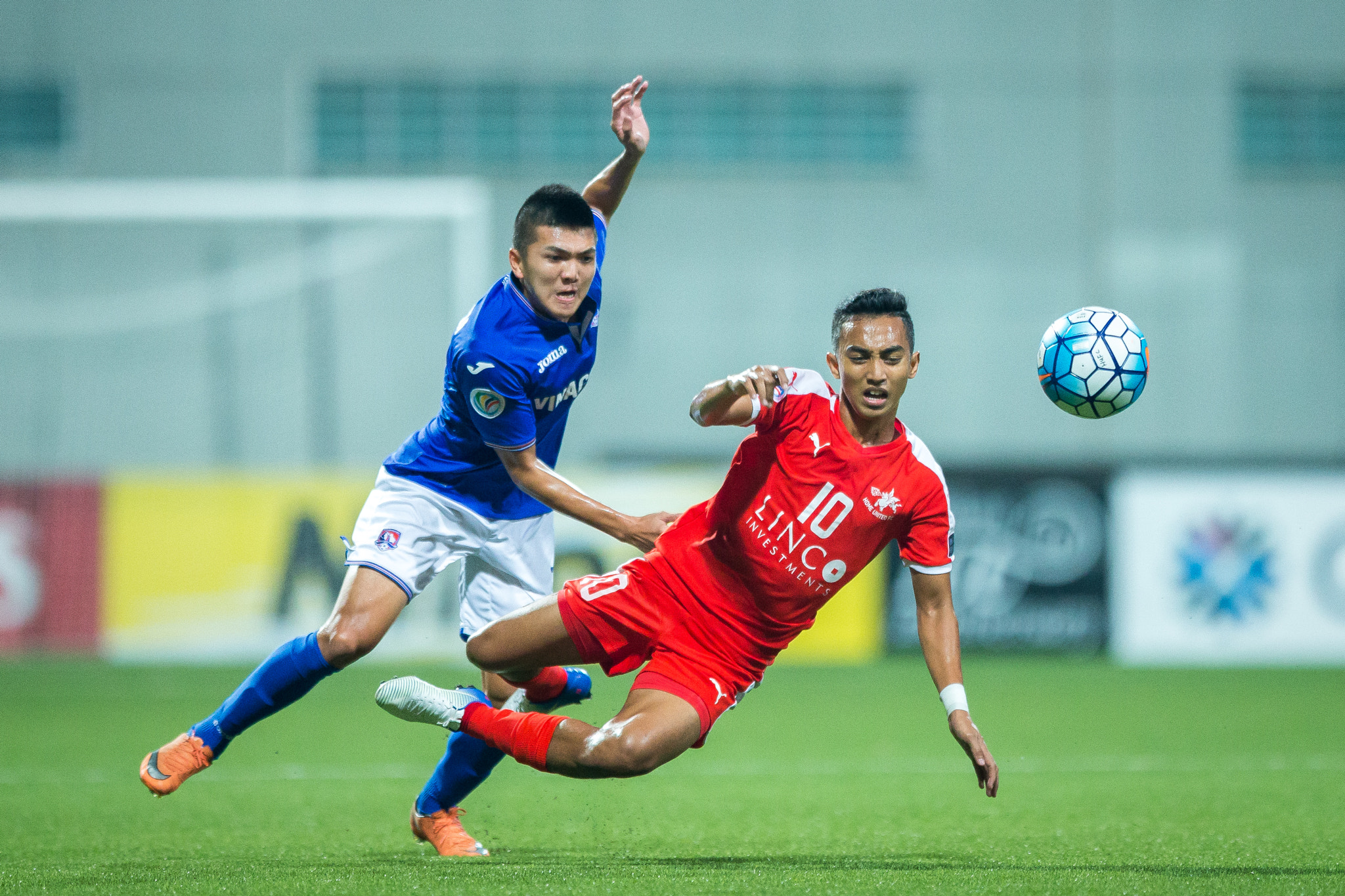 Canon EF 400mm F2.8L IS II USM sample photo. Home united 3:2 than quang ninh fc photography
