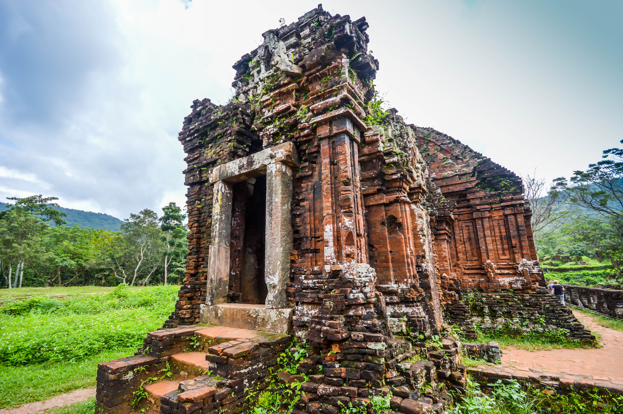 Sigma 10-20mm F4-5.6 EX DC HSM sample photo. Vietnam photography