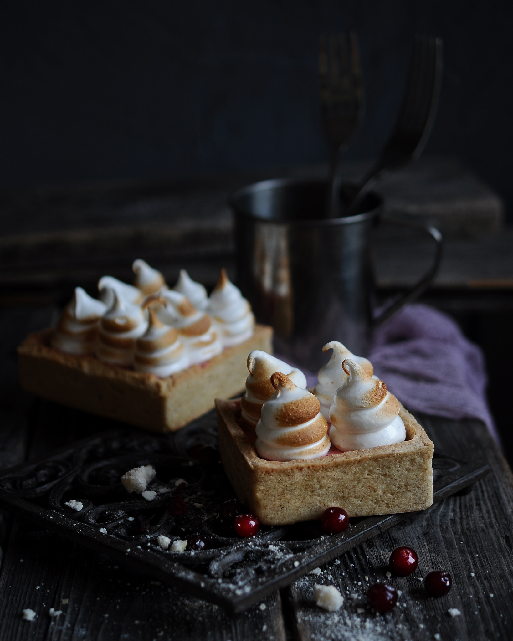 Nikon AF-S DX Micro Nikkor 40mm F2.8 sample photo. Tart with meringue photography