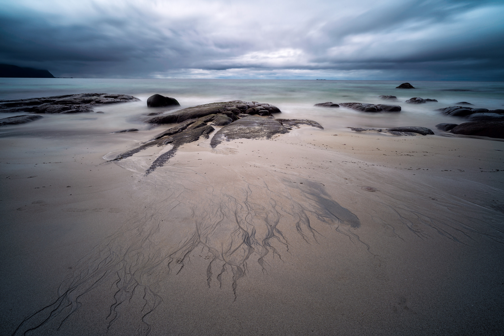 ZEISS Batis 18mm F2.8 sample photo. Quiet before the storm photography