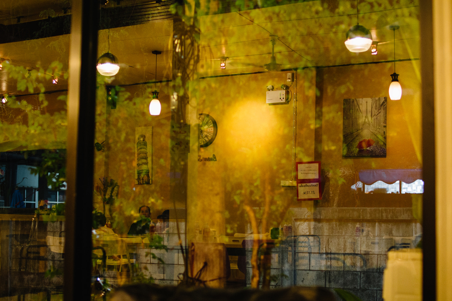 Sigma 30mm F1.4 EX DC HSM sample photo. กระจกเงา photography